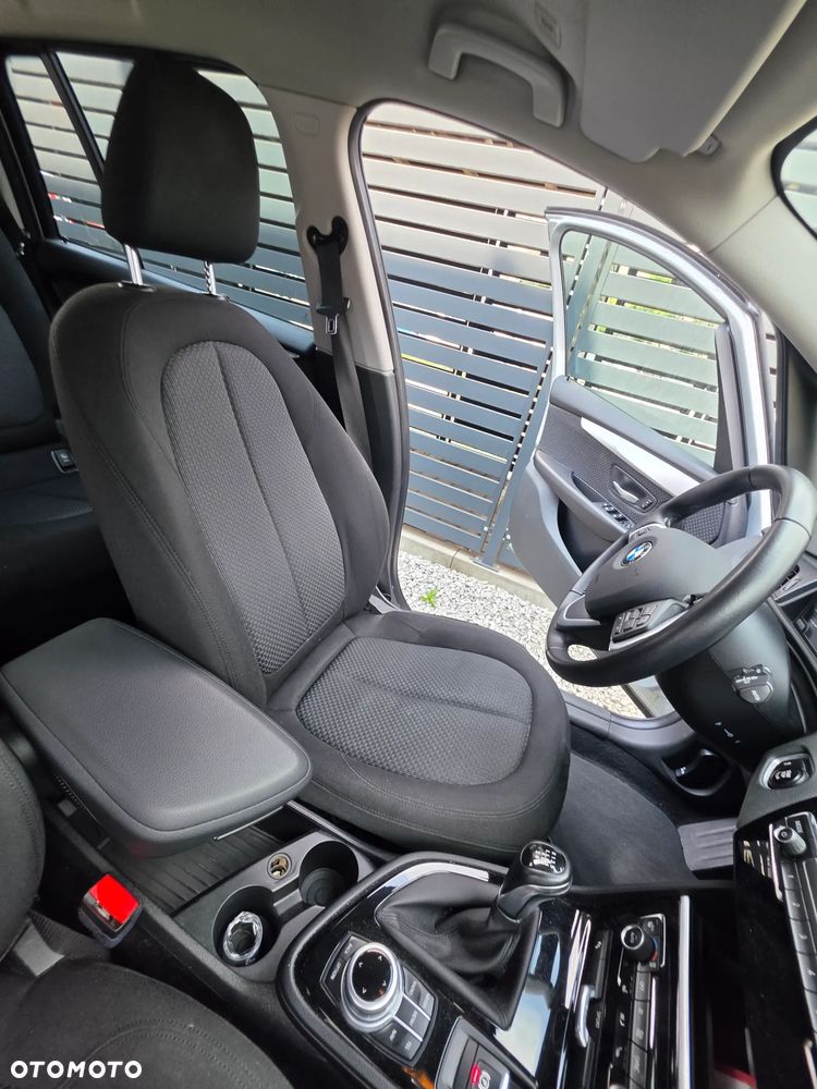BMW Seria 2 218d Advantage - 8