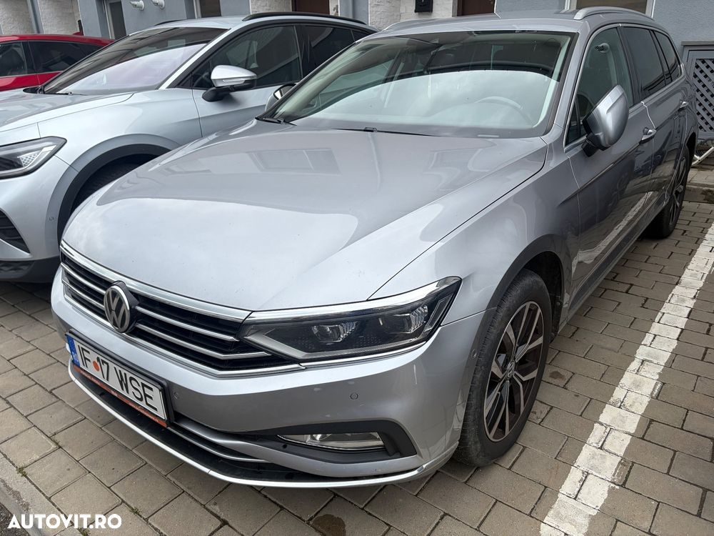 Volkswagen Passat 2.0 TDI DSG Highline - 12