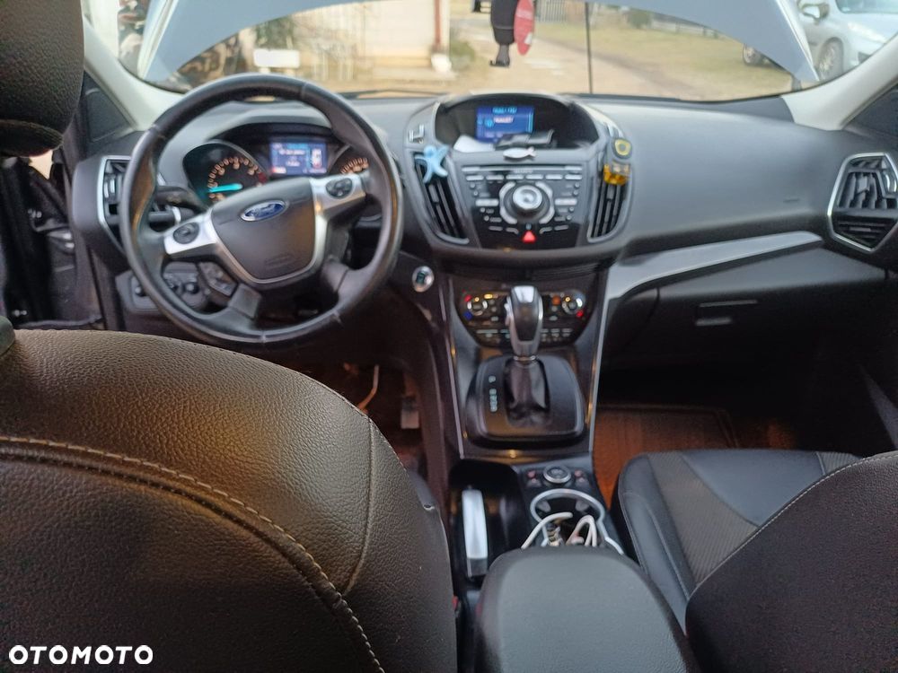 Ford Kuga - 19