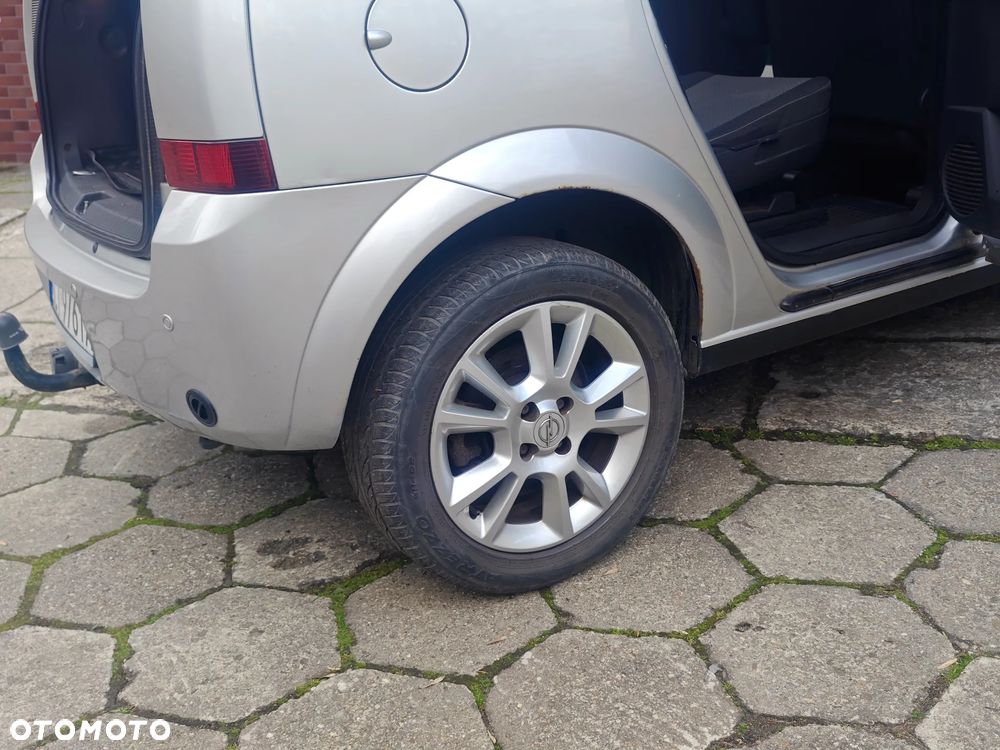 Opel Meriva 1.6 16V Cosmo - 8