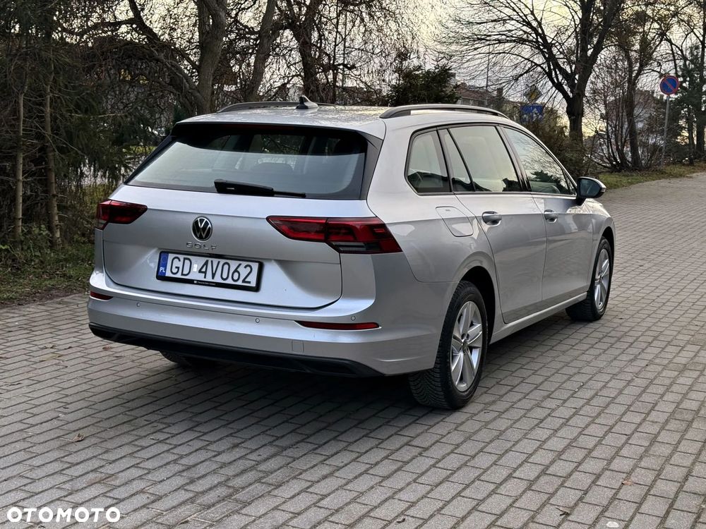 Volkswagen Golf 2.0 TDI Special Edition - 4