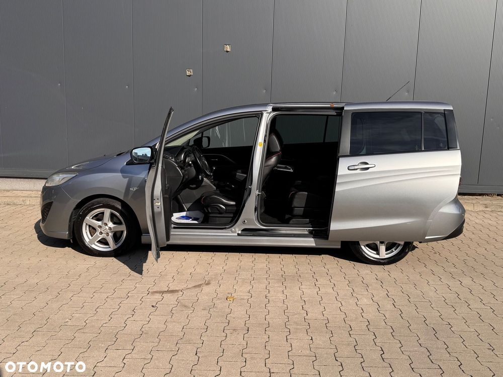 Mazda 5 - 11