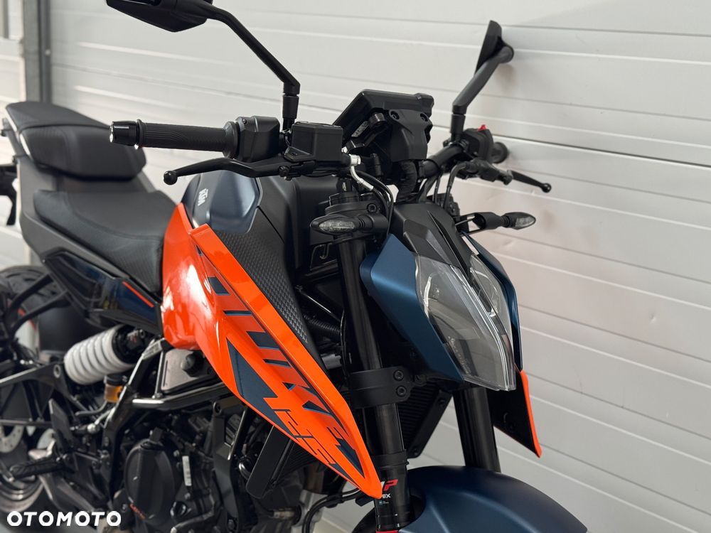 KTM Duke 125 - 14