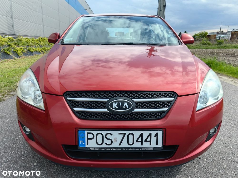 Kia Ceed 1.6 Comfort - 22
