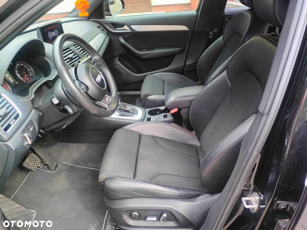 Audi Q3 35 TDI Quattro S tronic S line - 24