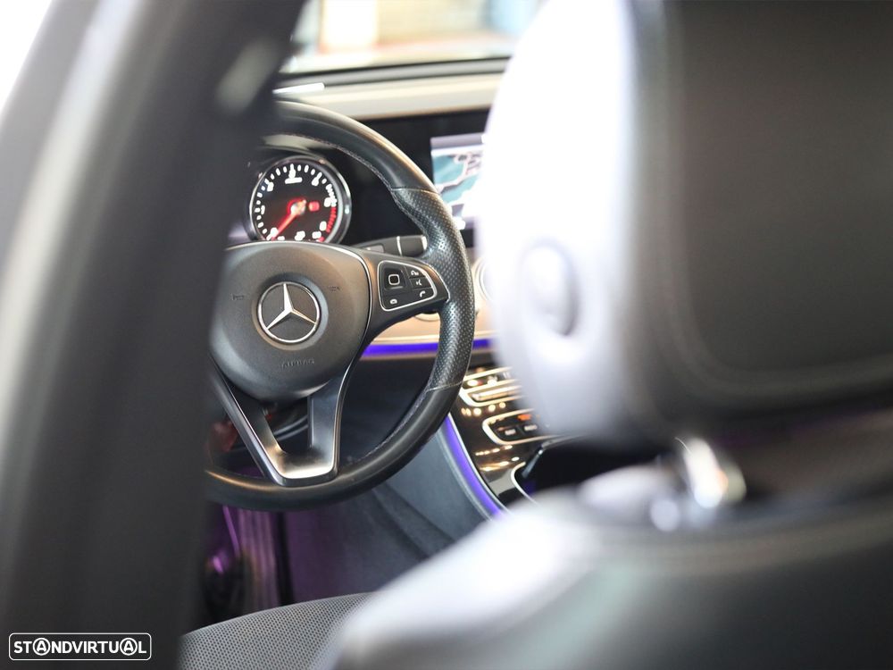 Mercedes-Benz E 220 d Avantgarde - 28