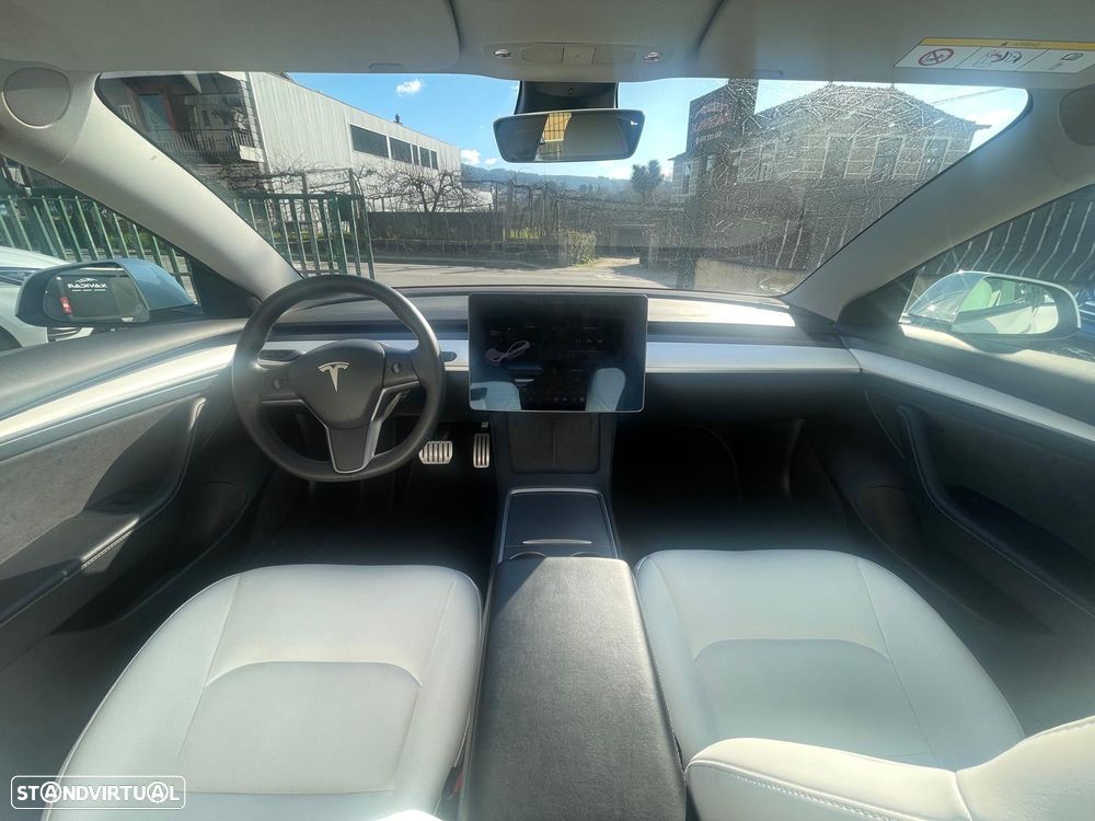 Tesla Model 3 Long Range AWD Dual Motor Performance - 27