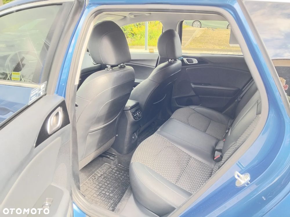 Kia Ceed 1.5 T-GDI L - 22