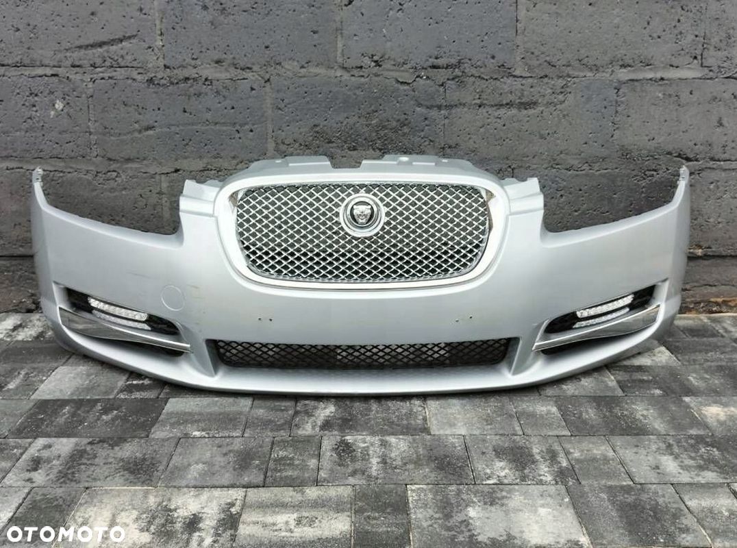 ZDERZAK PRZEDNI PRZÓD JAGUAR XF X250 KOMPLETNY - 1