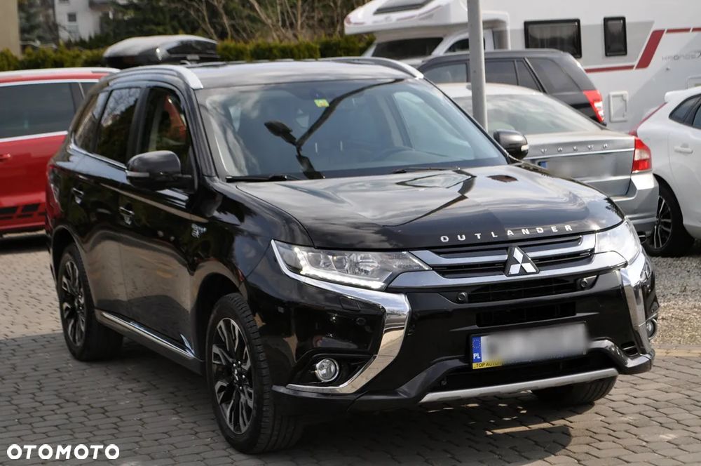 Mitsubishi Outlander - 7