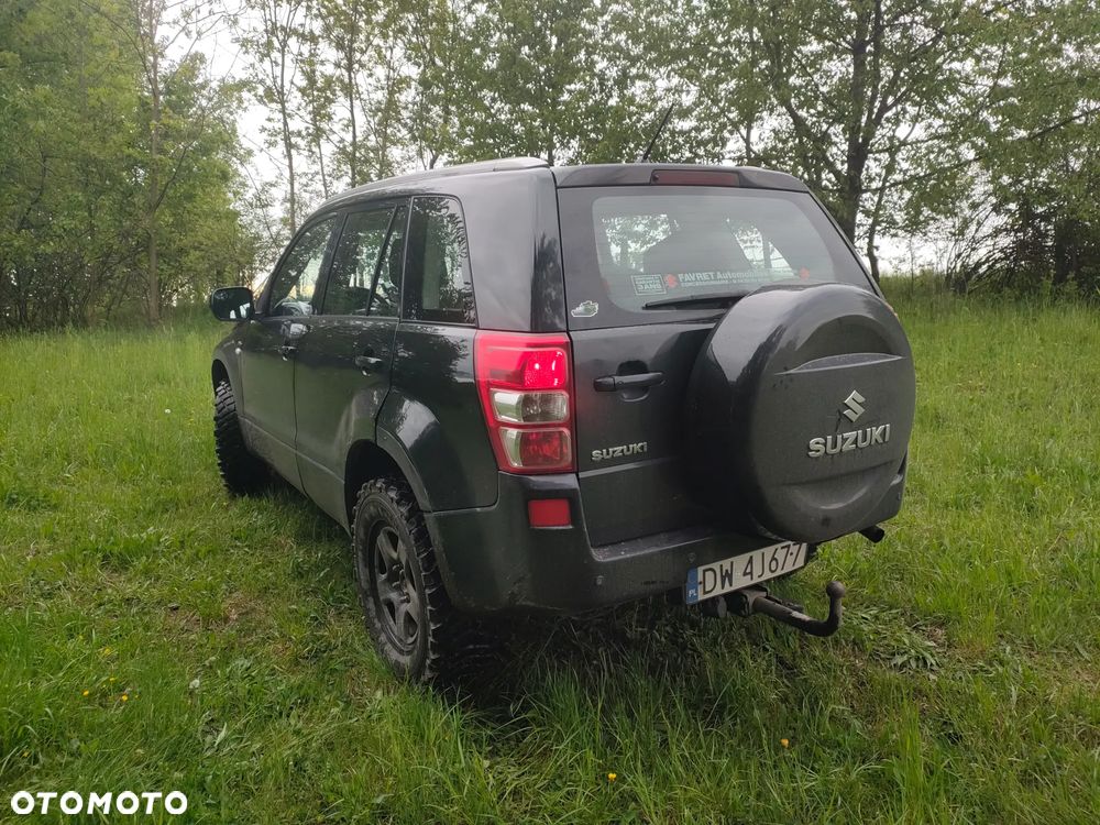 Suzuki Grand Vitara 1.9 DDiS Comfort DPF Limited - 26