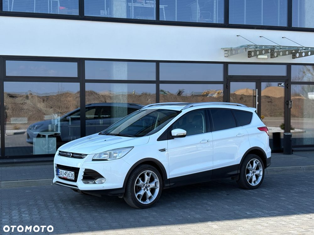 Ford Kuga - 1