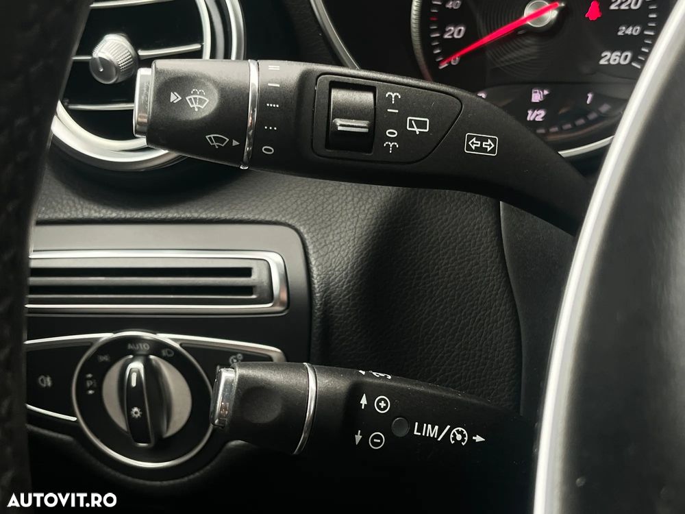 Mercedes-Benz GLC 250 d 4MATIC - 17