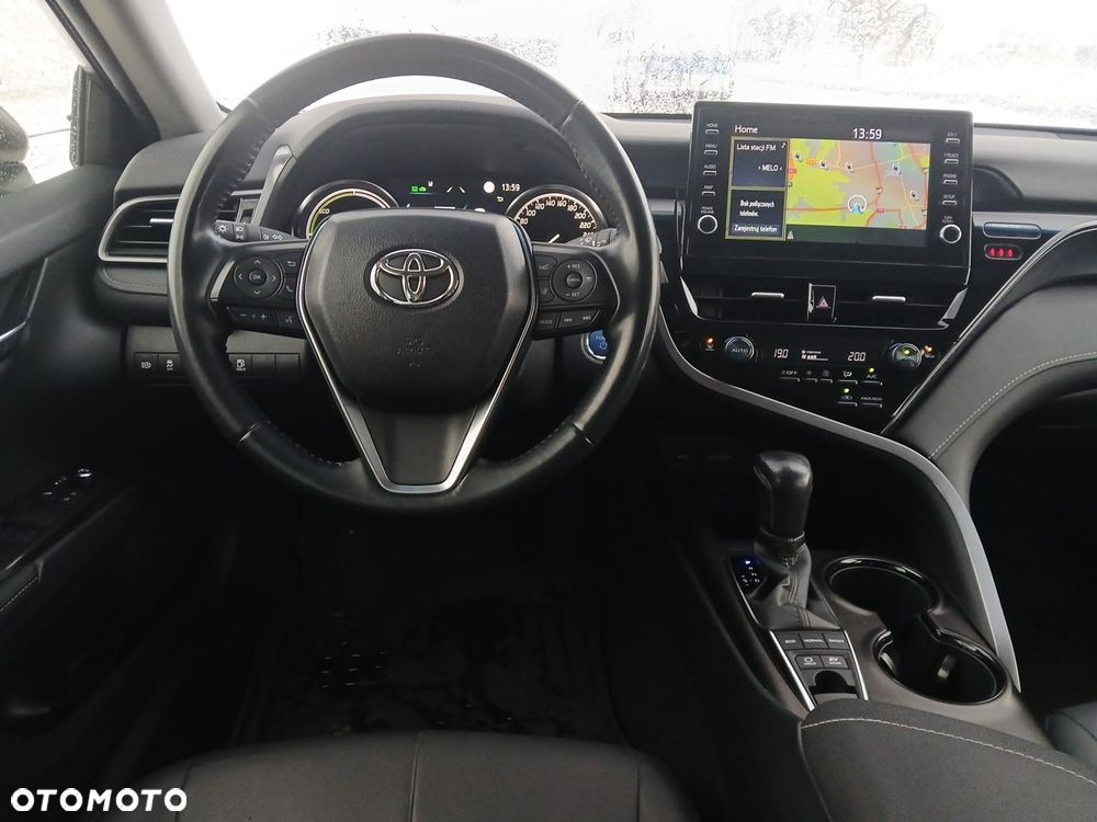 Toyota Camry 2.5 Hybrid Prestige CVT - 22