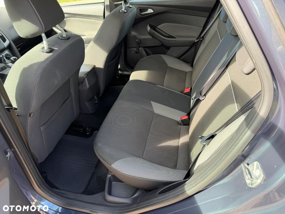 Ford Focus - 17