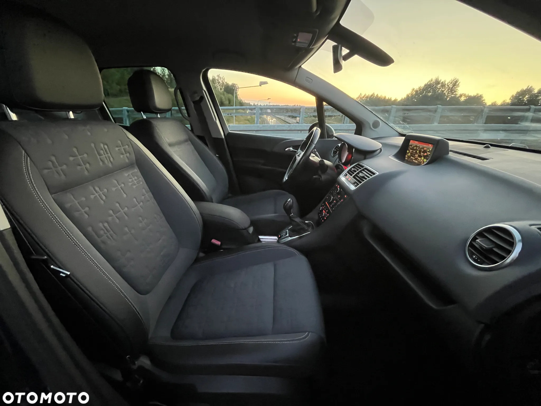 Opel Meriva 1.4 T Cosmo - 16