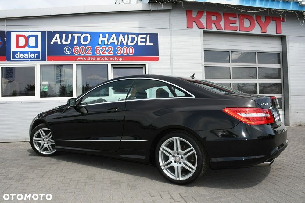 Mercedes-Benz Klasa E - 12