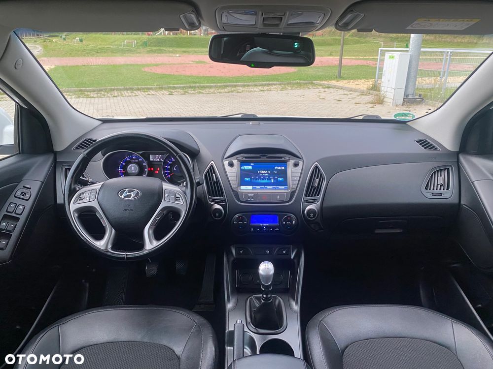 Hyundai ix35 1.6 GDI Premium 2WD - 24
