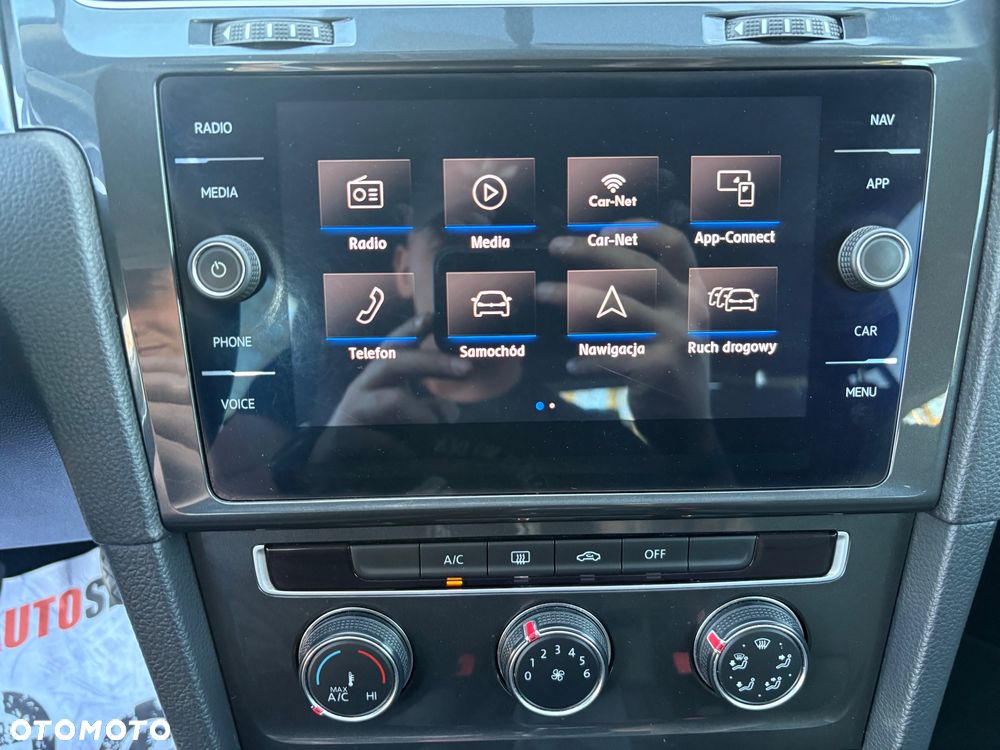 Volkswagen Golf 1.6 TDI SCR IQ.DRIVE - 24