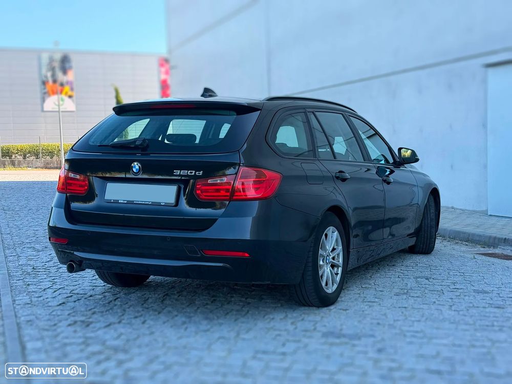 BMW 320 d Auto - 15