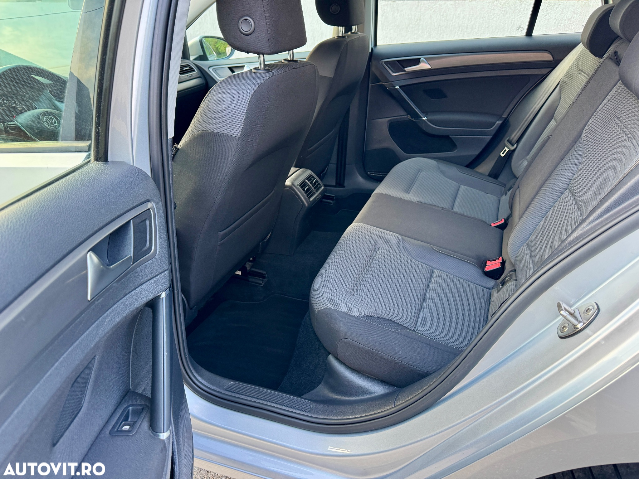 Volkswagen Golf 1.2 TSI BlueMotion Technology Comfortline - 18