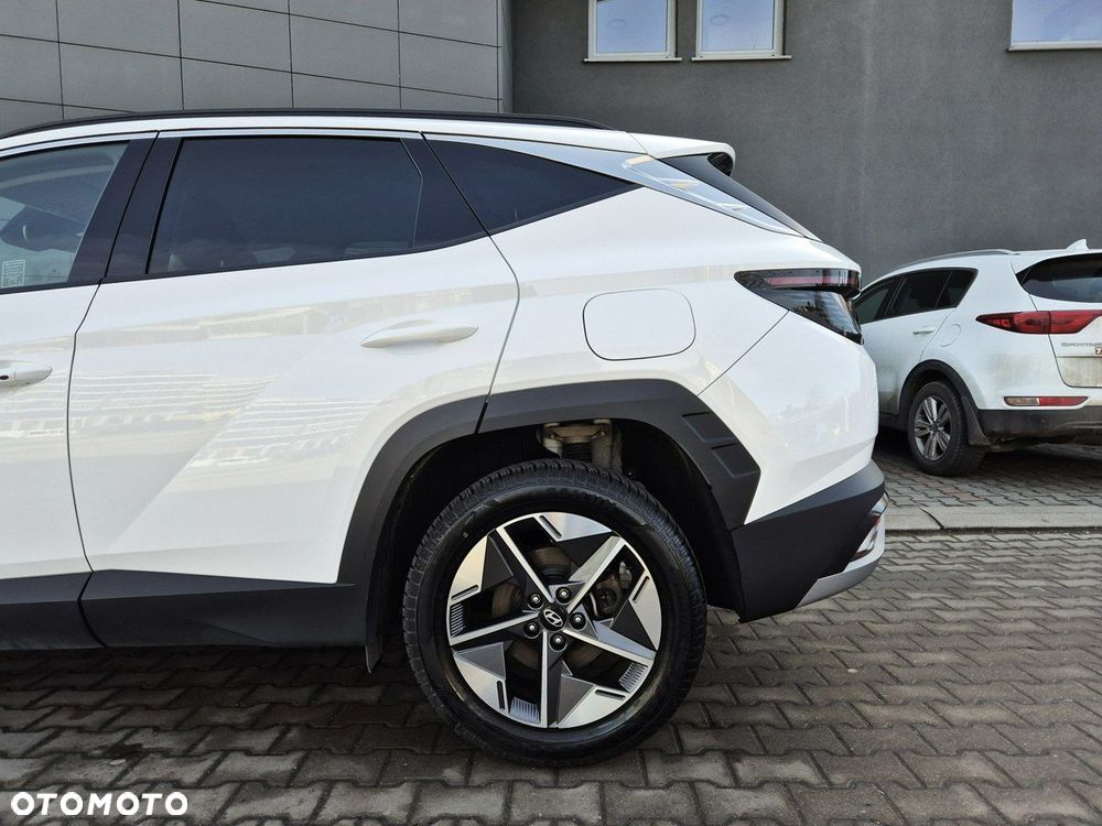 Hyundai Tucson 1.6 T-GDi HEV Smart 2WD - 17