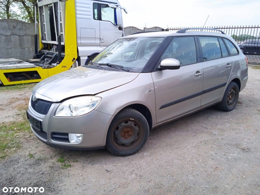 Silnik Skoda Fabia II 2.0 TDI BMS - 2