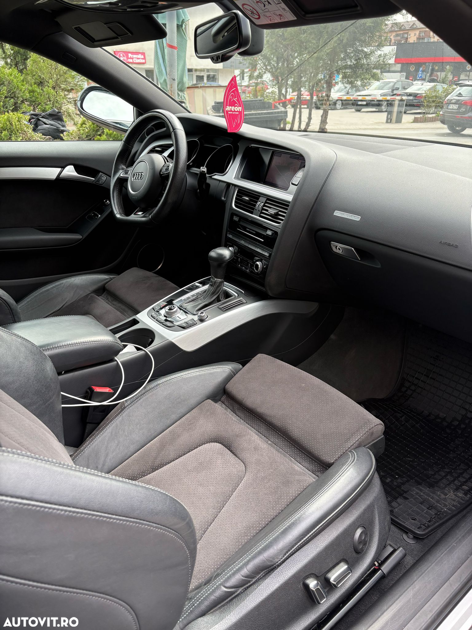 Audi A5 Coupe 3.0 TDI quattro Stronic - 4