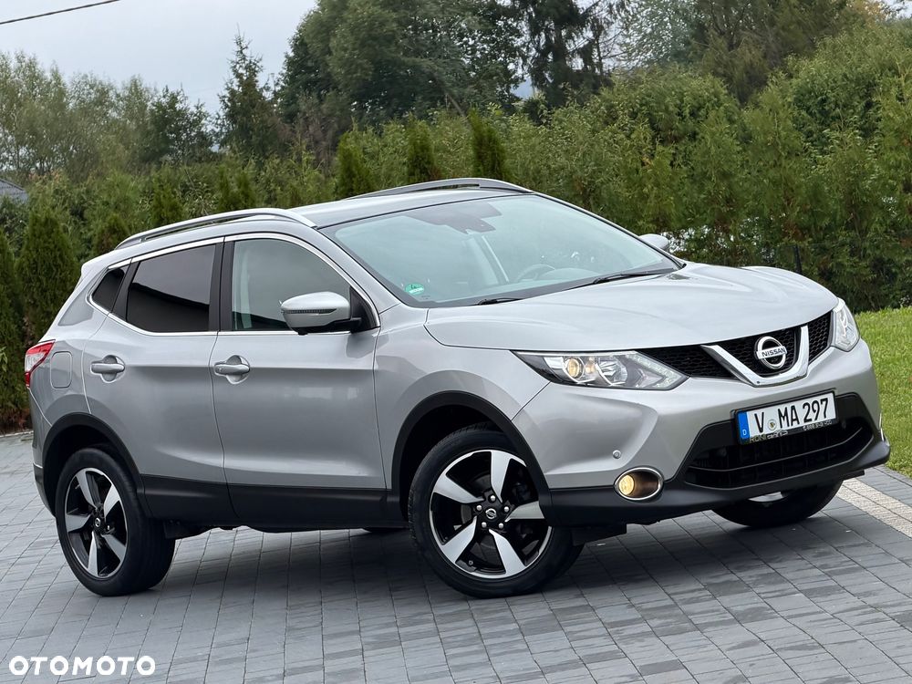 Nissan Qashqai 1.6 DIG-T Tekna - 2