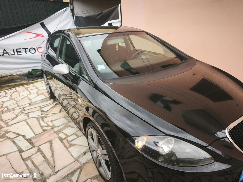 SEAT Leon 2.0 TDI DPF FR - 28