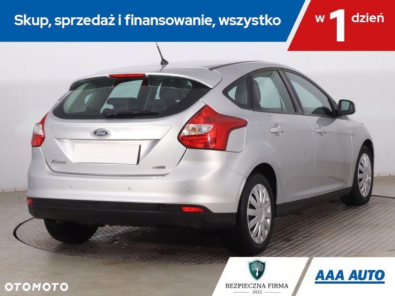Ford Focus - 7