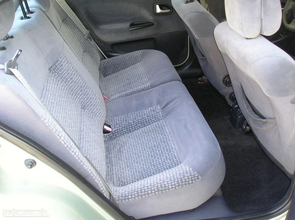 Renault Mégane 1.4 16V Privilège - 13