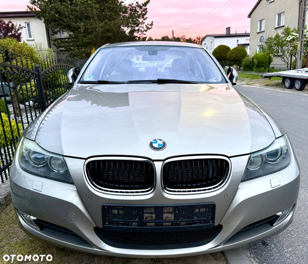 BMW Seria 3 320d - 40