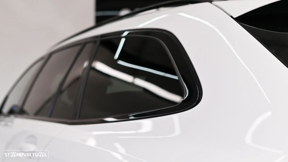 BMW 330 e Aut. M Sport - 34