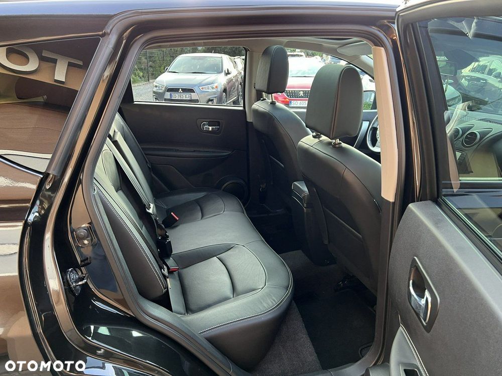 Nissan Qashqai - 23