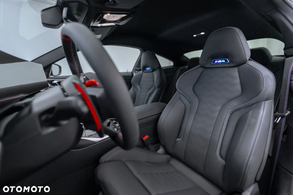 BMW M4 Competition M xDrive - 22