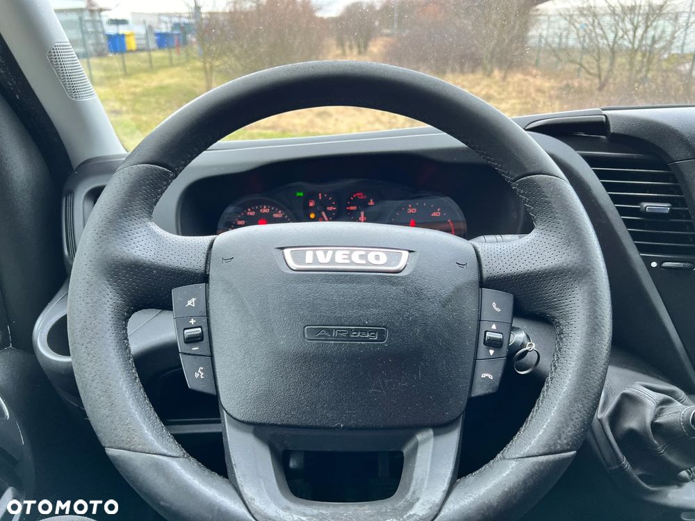 Iveco Daily 35S14 - 14