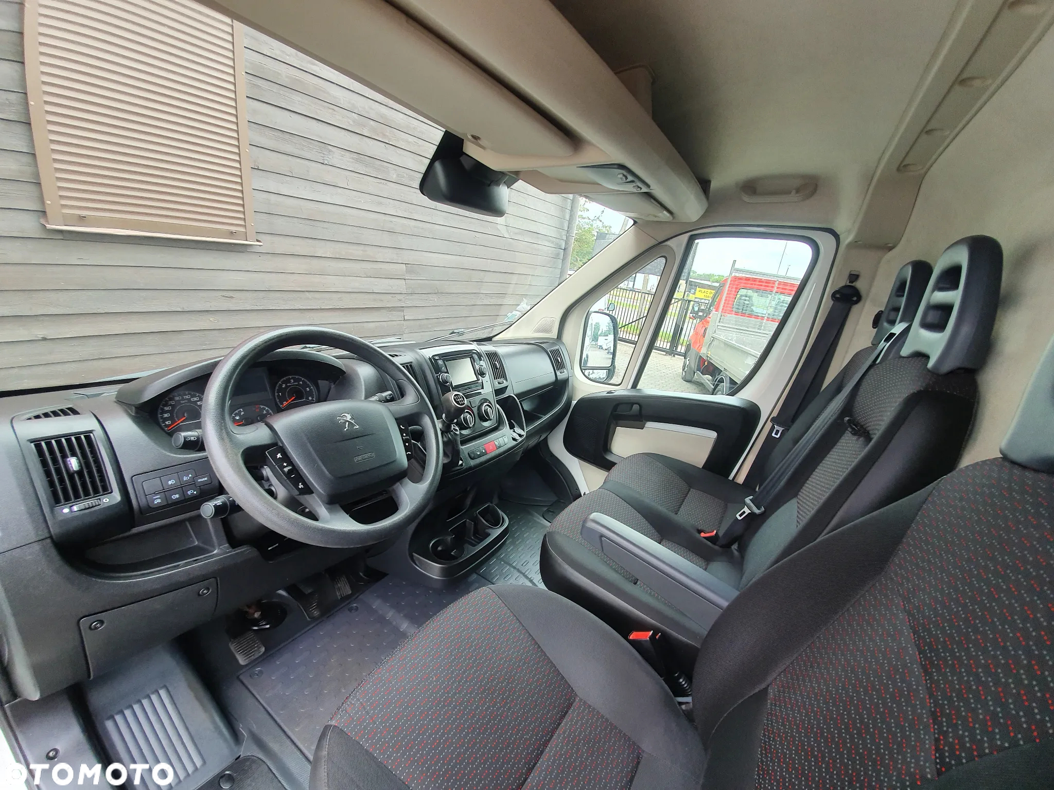 Peugeot Boxer - 13