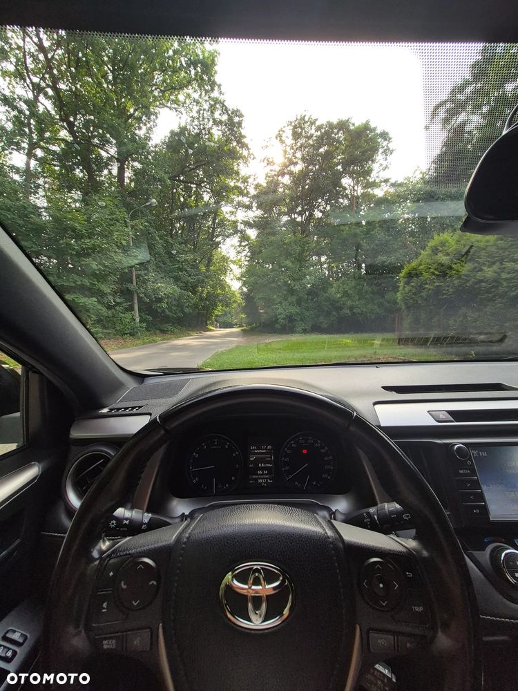 Toyota RAV4 2.0 Style 4x4 - 13