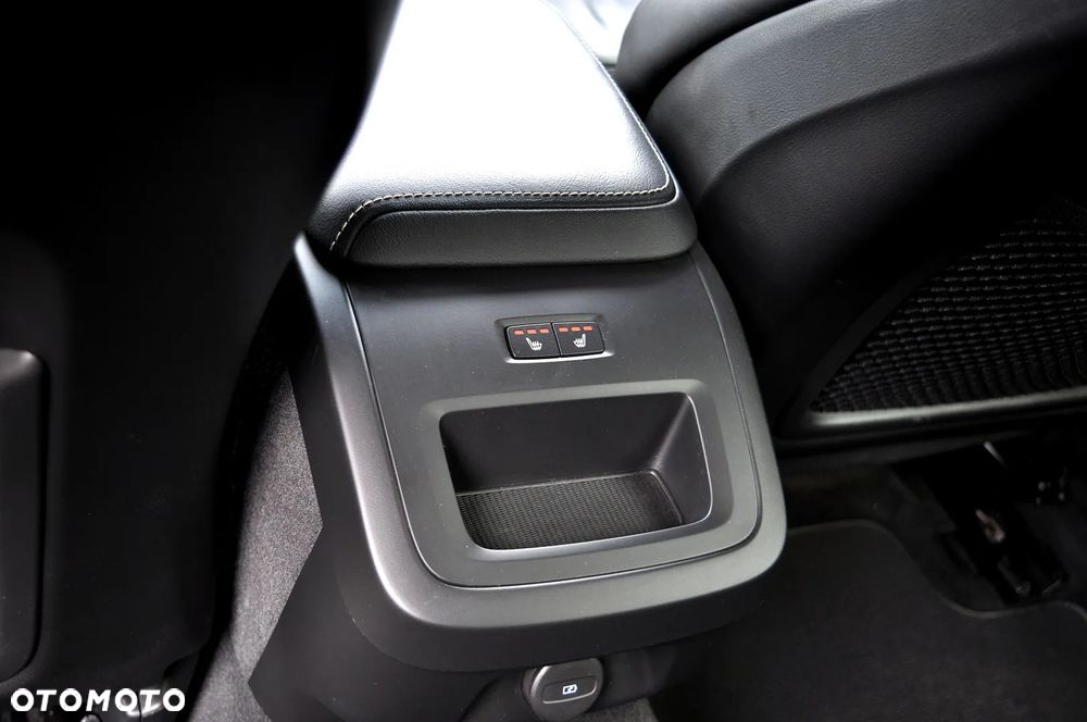 Volvo V60 B4 D Geartronic RDesign - 22