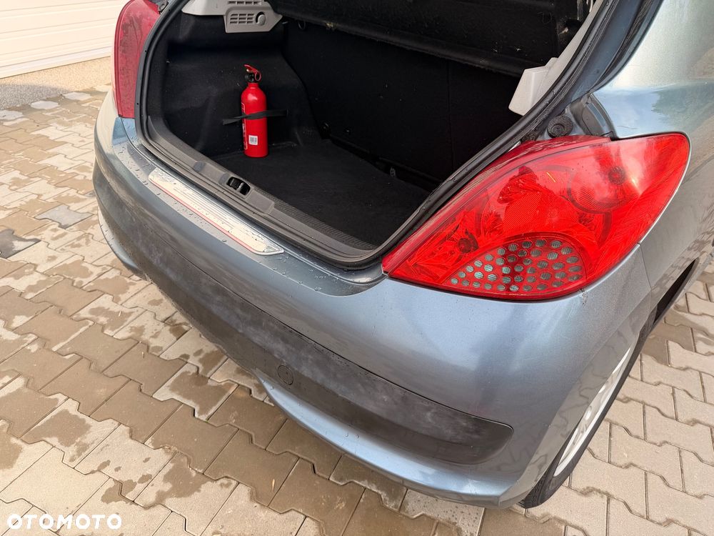 Peugeot 207 1.4 16V Trendy - 10