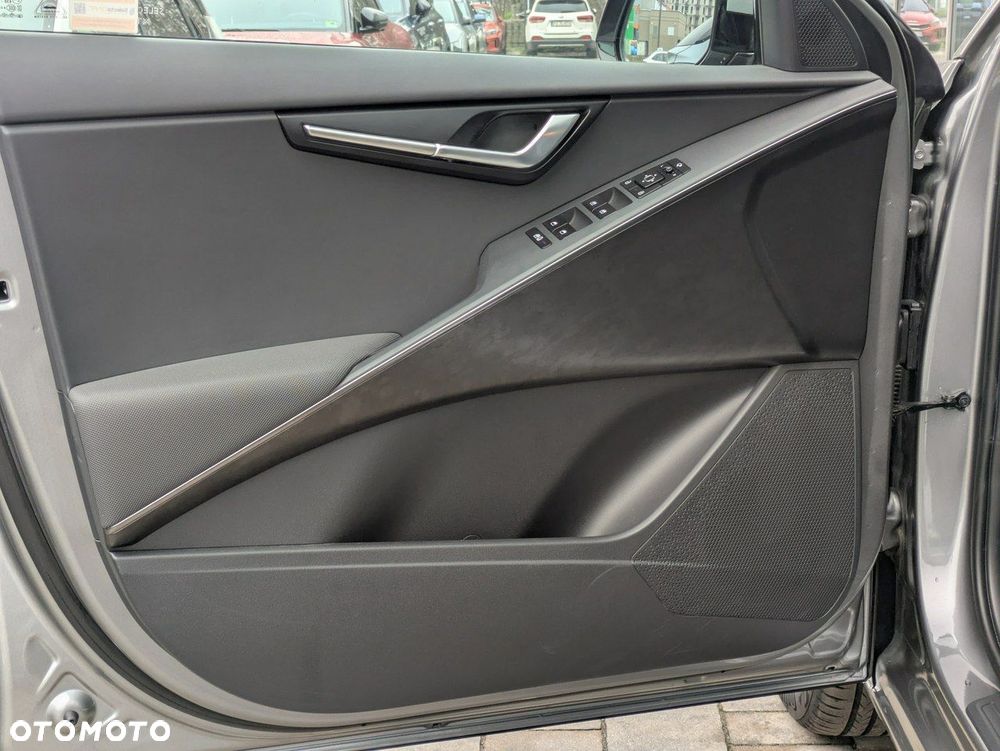 Kia Niro 64kWh L - 10