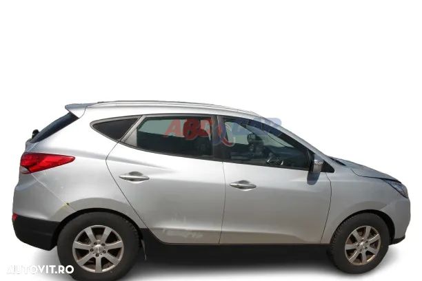 Capota Hyundai ix35 2009-2013 2.0 CRDI 4x4 automatic - 3