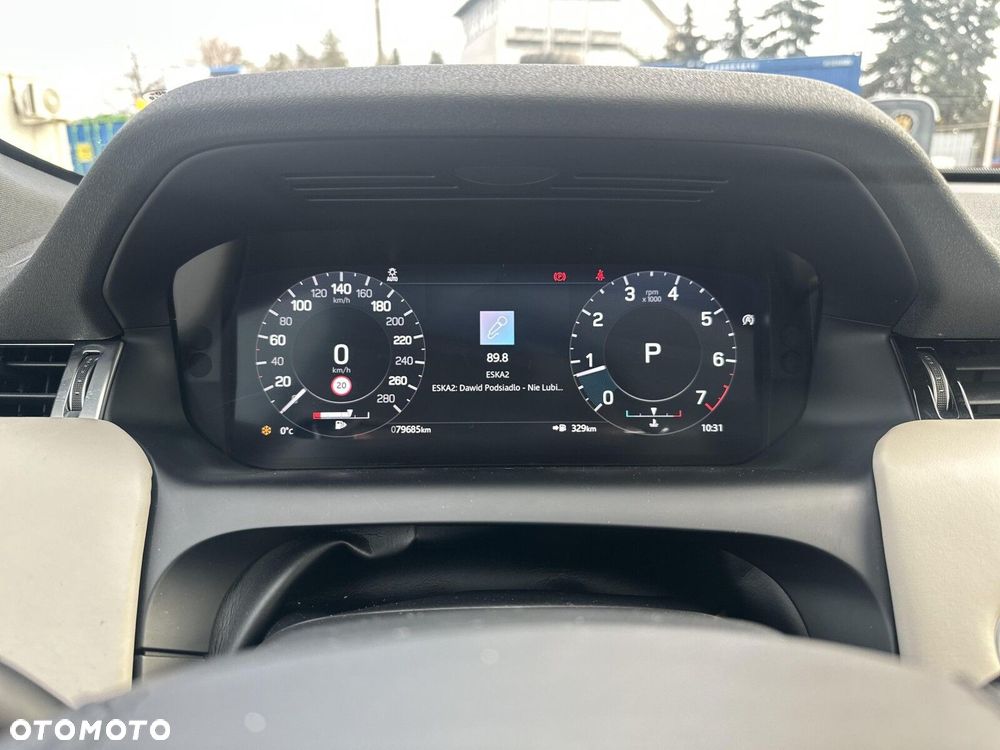 Land Rover Discovery Sport - 20