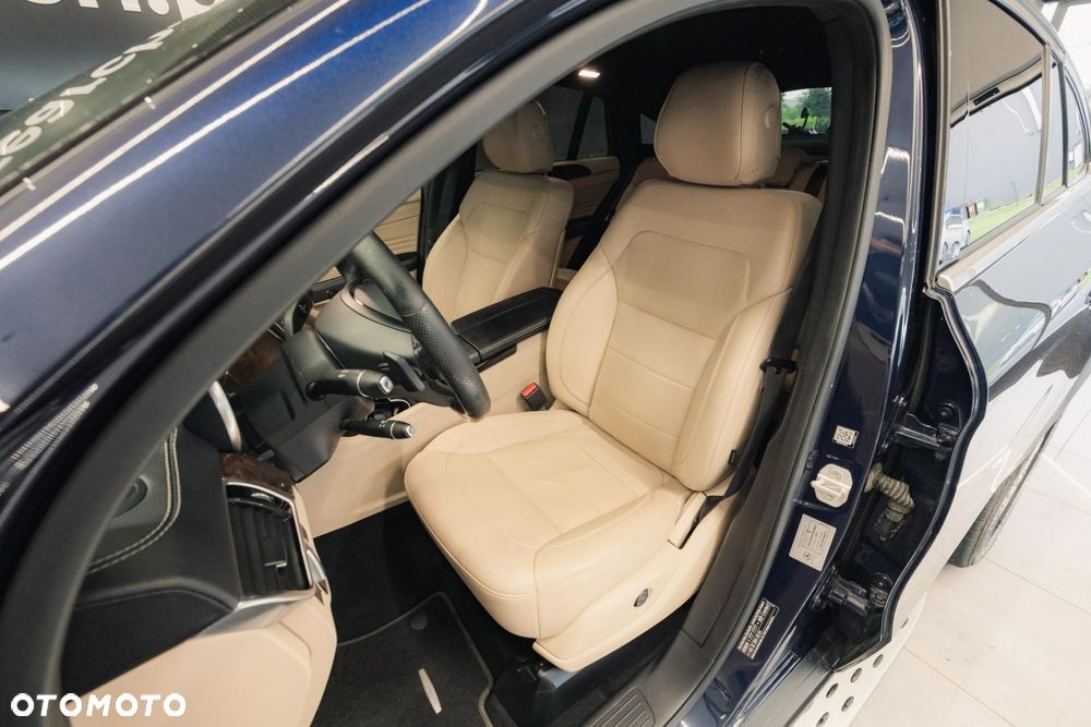 Mercedes-Benz GLE - 13