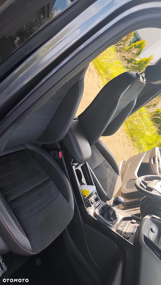 Ford Kuga 1.5 EcoBoost FWD ST-Line ASS GPF - 32