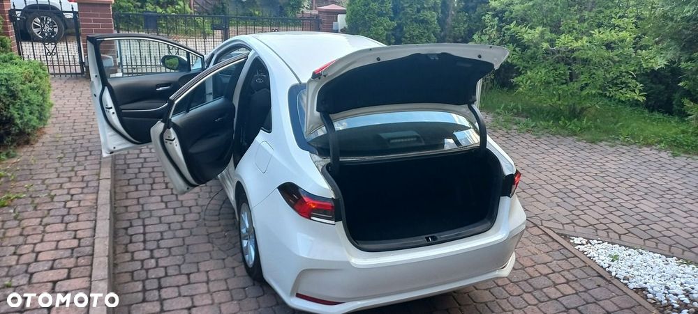 Toyota Corolla 1.8 Hybrid GPF Comfort - 18