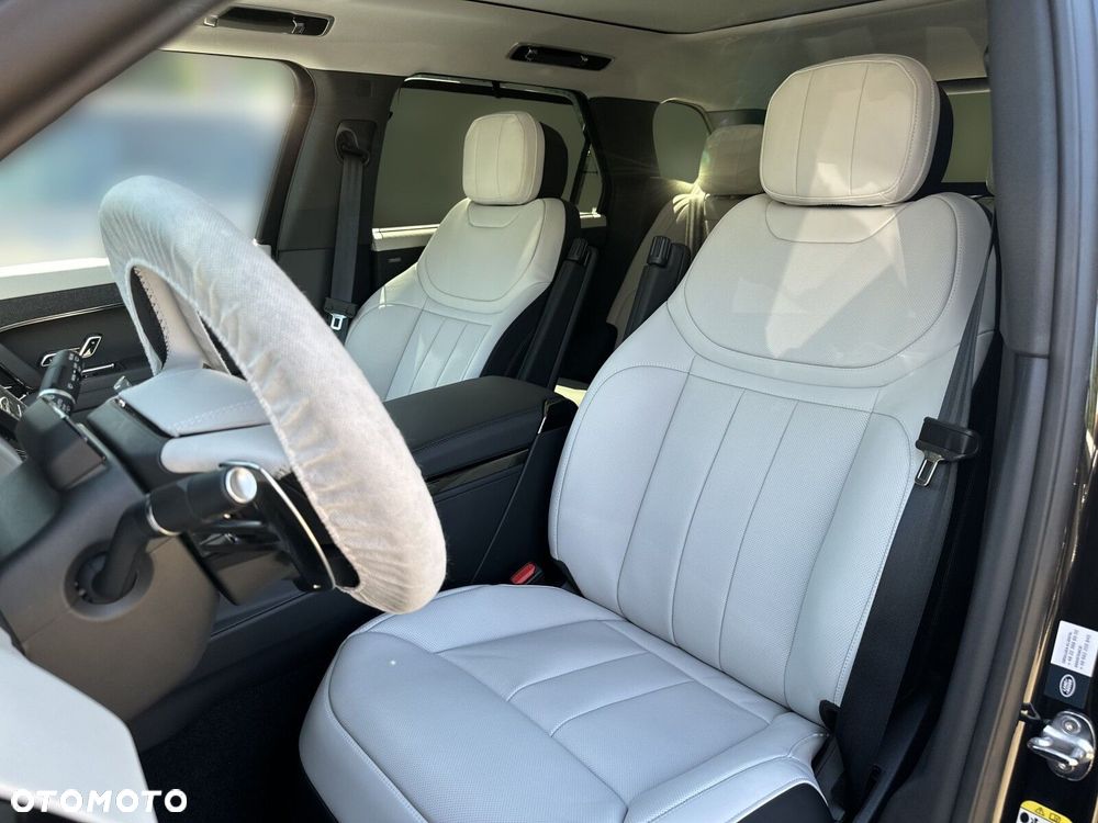 Land Rover Range Rover Sport - 16