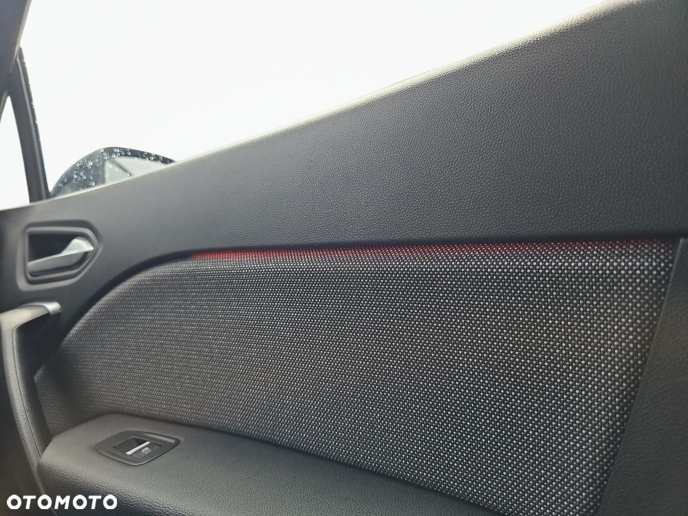 Renault Captur 1.0 TCe Techno - 38