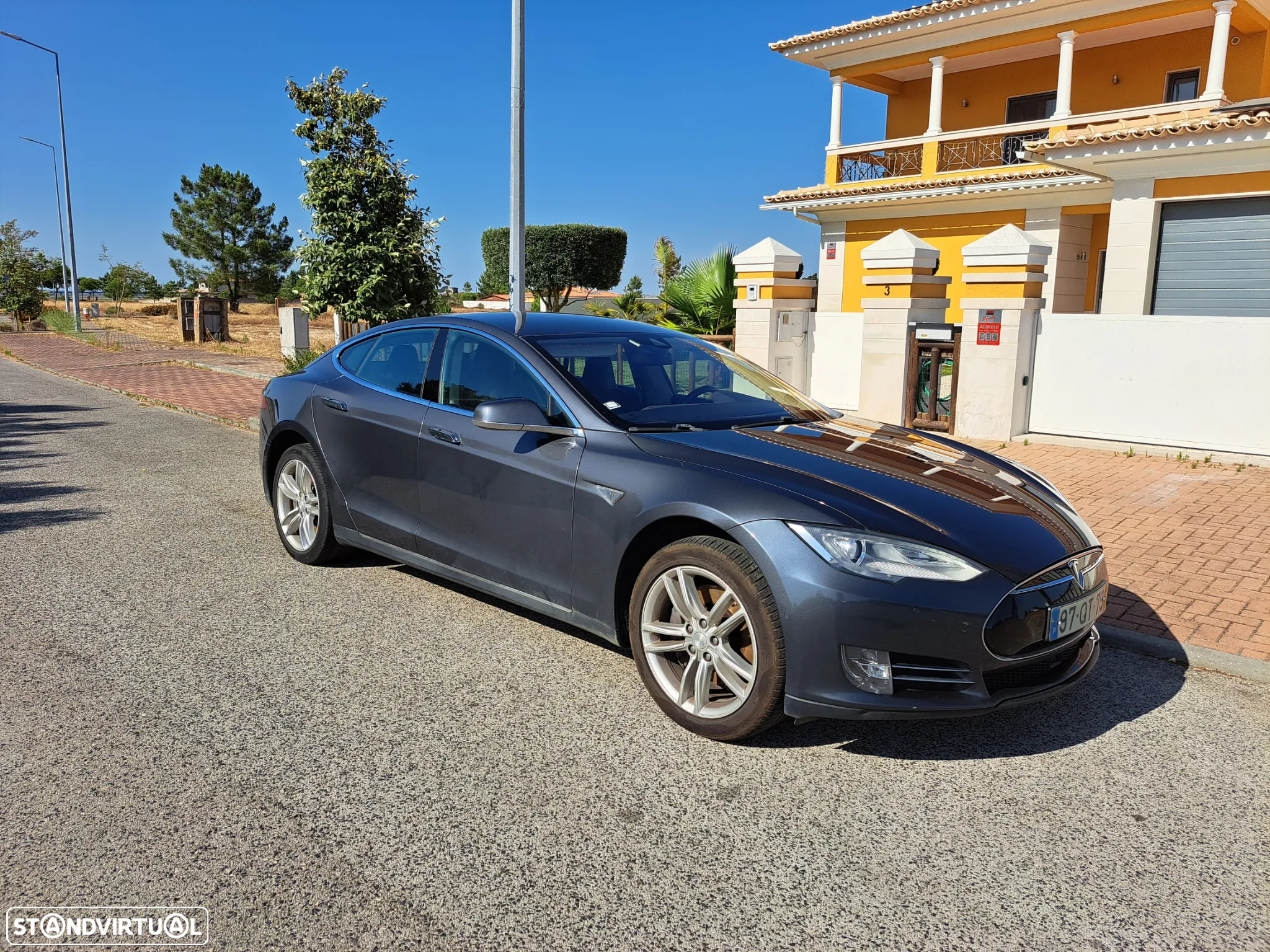 Tesla Model S 85 Perfomance - 2